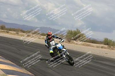 media/May-05-2025-Moto Forza (Mon) [[3c1838c5e5]]/3-C Group/Session 2 (Turn 7 Inside)/
